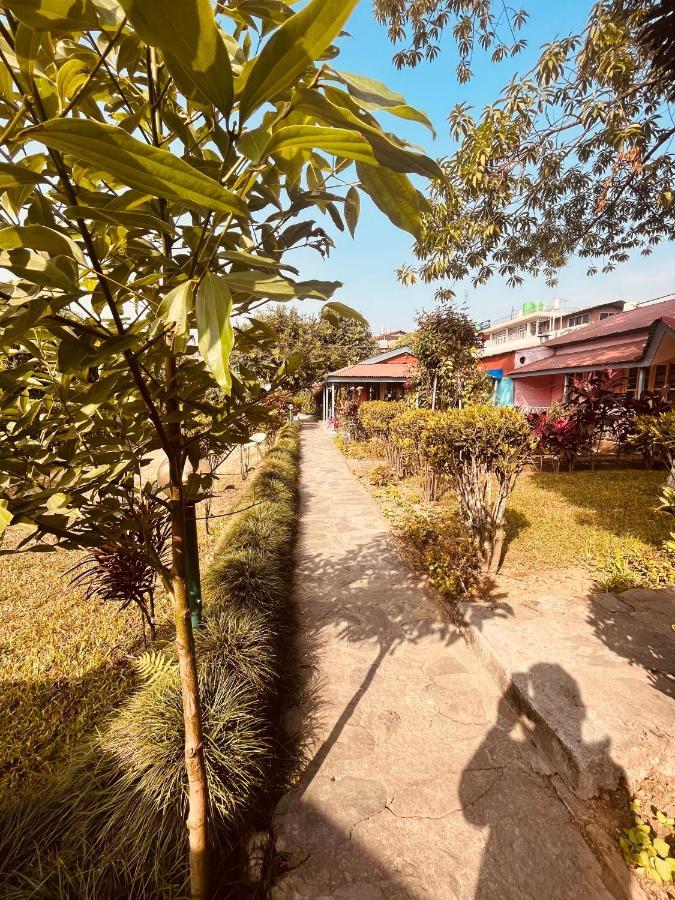 Paradise Mount Resort Pokhara Extérieur photo