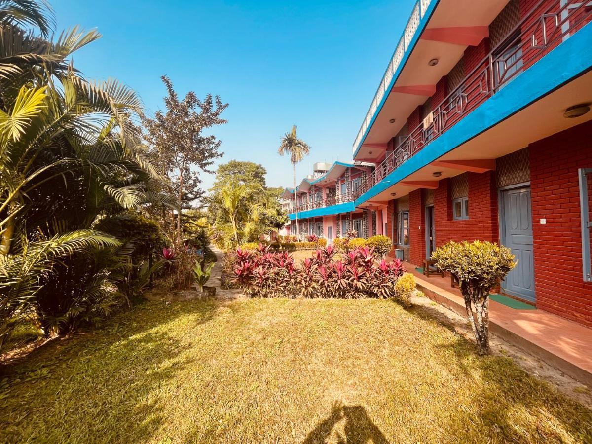 Paradise Mount Resort Pokhara Extérieur photo