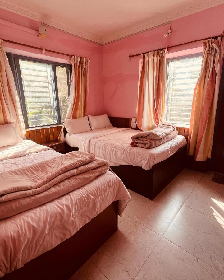 Paradise Mount Resort Pokhara Extérieur photo